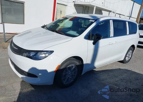 2026 Chrysler Voyager Lx из США, поврежденный, VIN 2C4RC1CG5TR185153